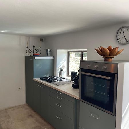 Les-Pepites-De-Badou Presentent La Graviere Le Barroux ภายนอก รูปภาพ