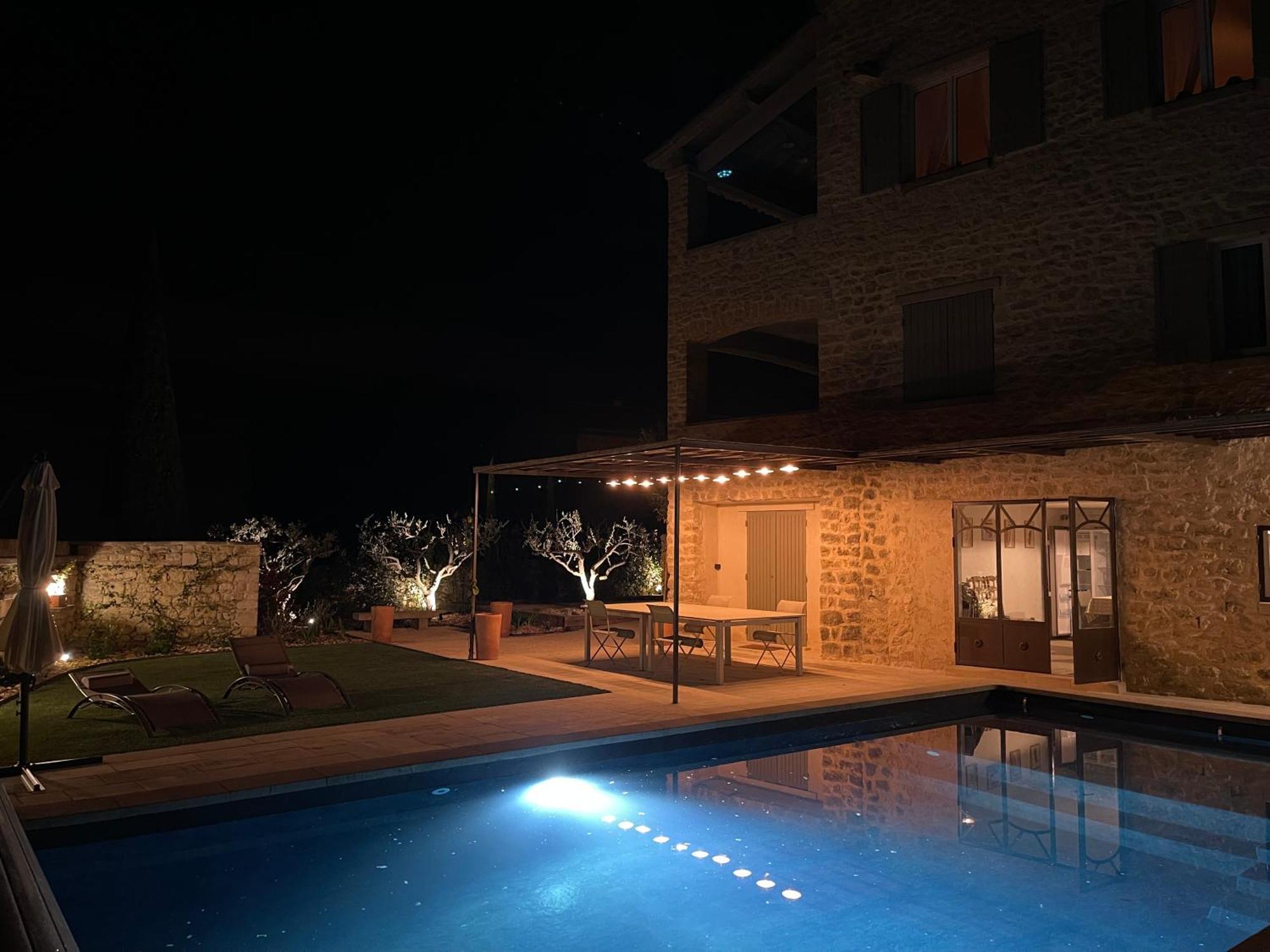 Les-Pepites-De-Badou Presentent La Graviere Le Barroux ภายนอก รูปภาพ