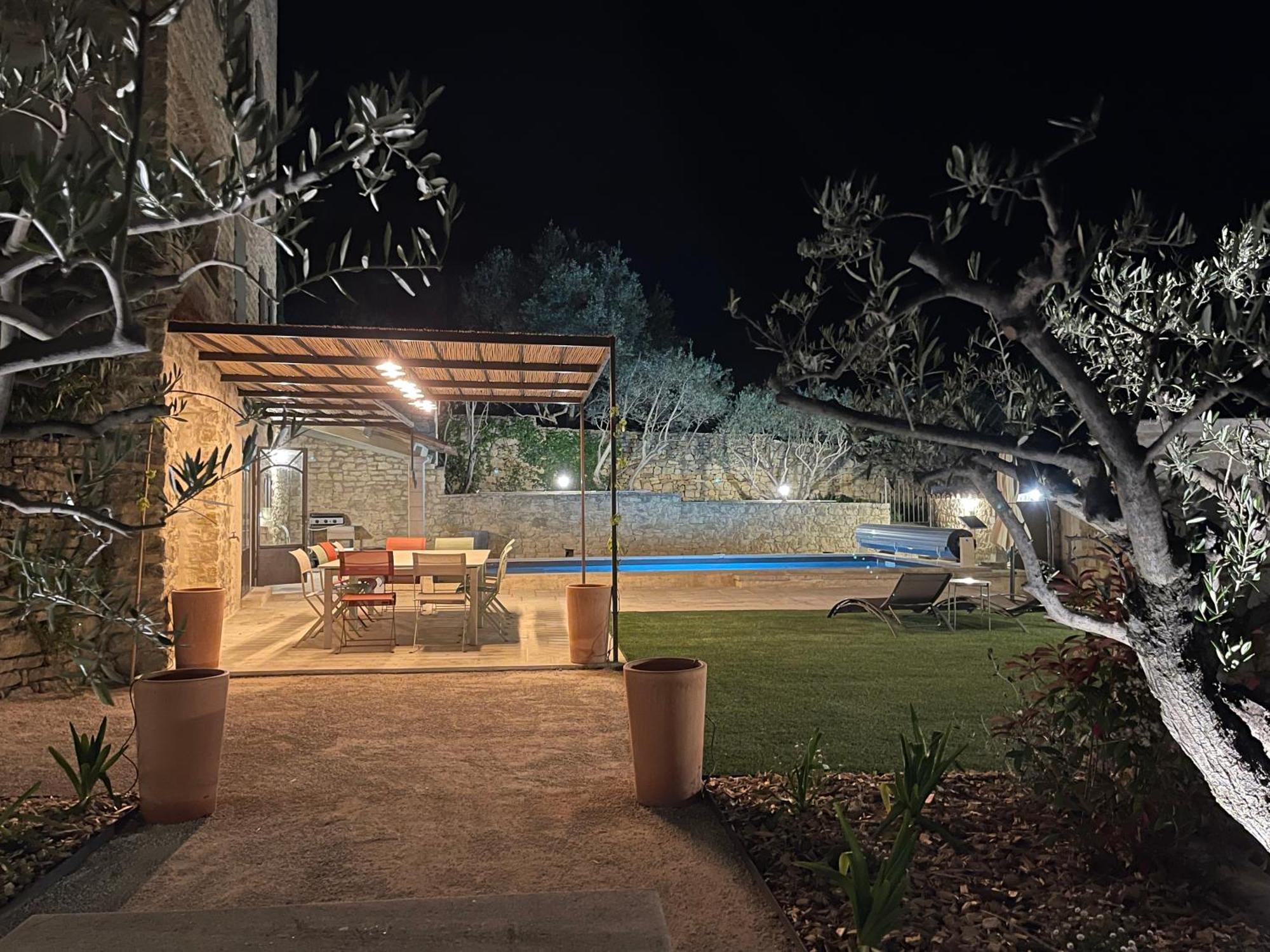 Les-Pepites-De-Badou Presentent La Graviere Le Barroux ภายนอก รูปภาพ