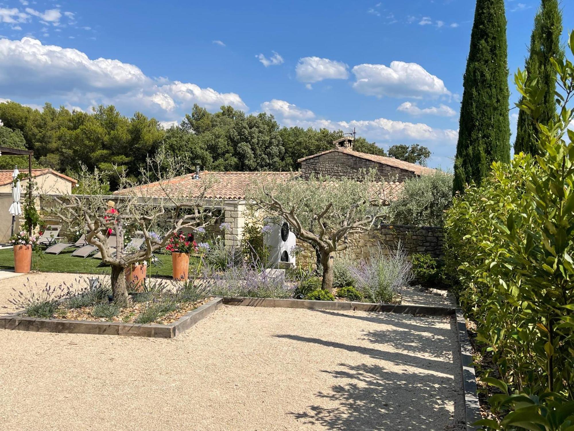 Les-Pepites-De-Badou Presentent La Graviere Le Barroux ภายนอก รูปภาพ