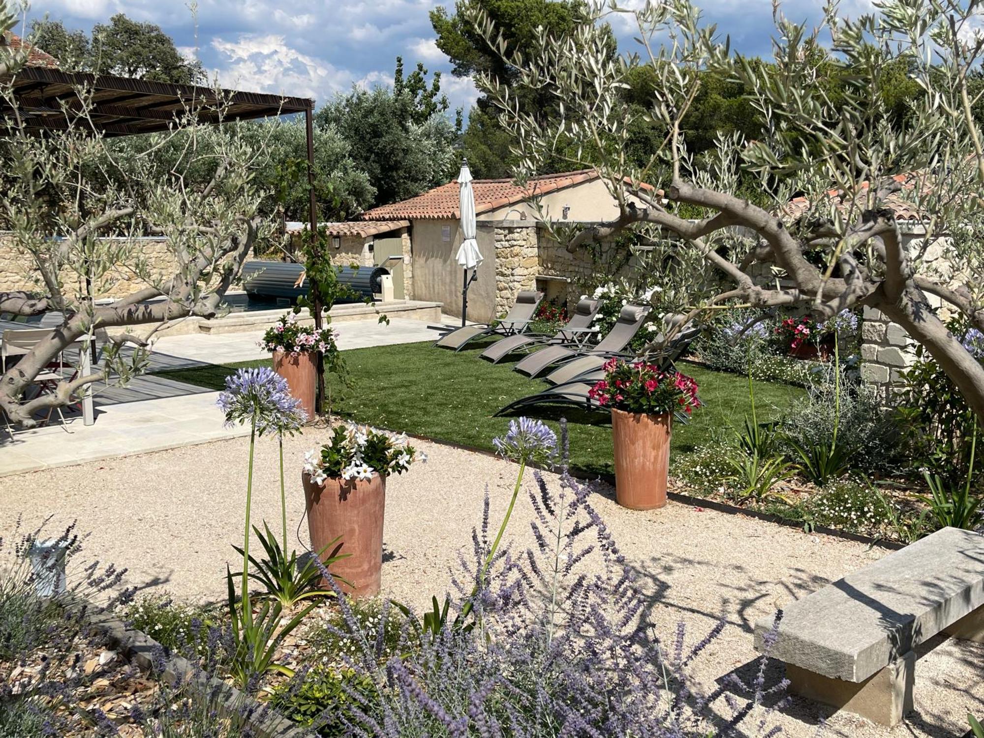 Les-Pepites-De-Badou Presentent La Graviere Le Barroux ภายนอก รูปภาพ